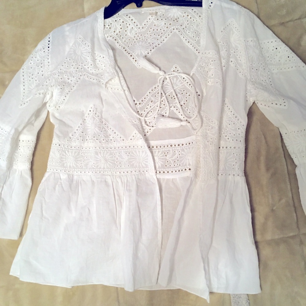 White “coat like” top